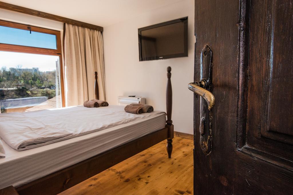 The Lion'S Residence Veliko Tarnovo Kültér fotó